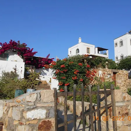 Σπίτι διακοπών το σπίτι του παππού. Πάτμος